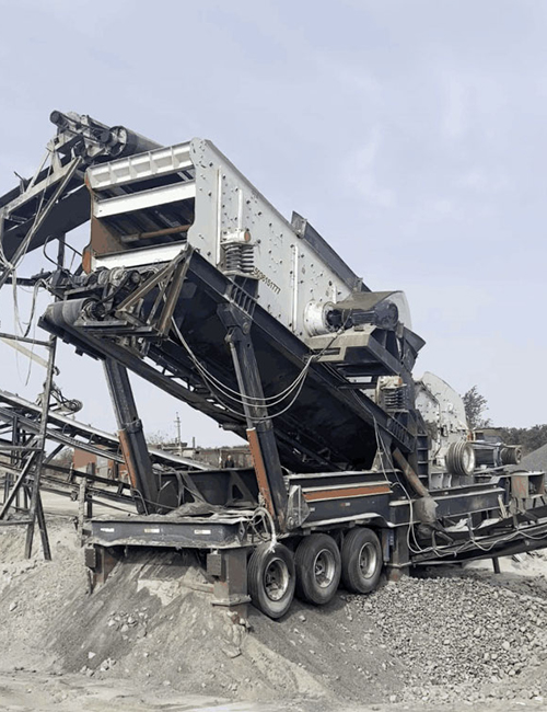 Tire-type granite mobile crushing plants in Russia