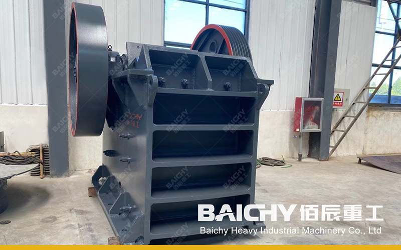 Iron ore crushing equipment and process flow - jaw crusher.j