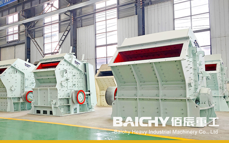 150tph Mobile Impact Crusher with PF1315 Impactor.jpg