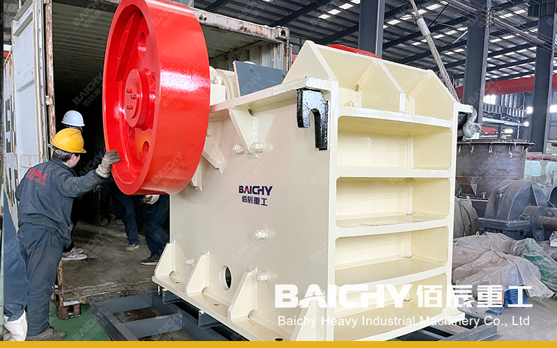 PE900x1200 Big Jaw Crusher Ships to Indonesia