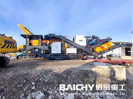 Crawler Mobile Crushing Plant 200tph Shipped To Russia (5).j