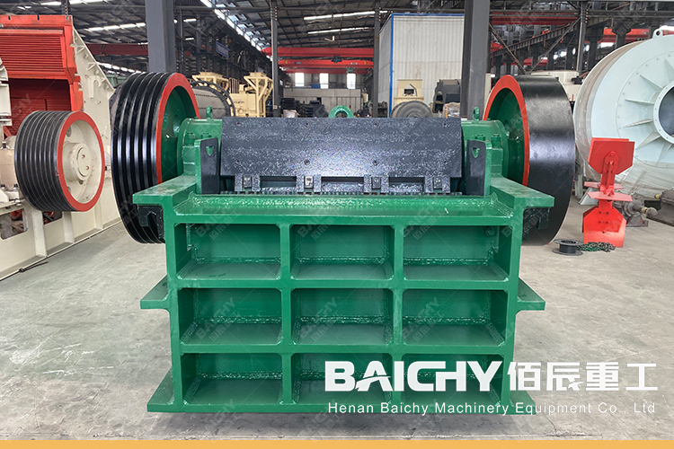 Secondary Fine Jaw Crusher PEX-250X1200 - Baichy Machinery.j