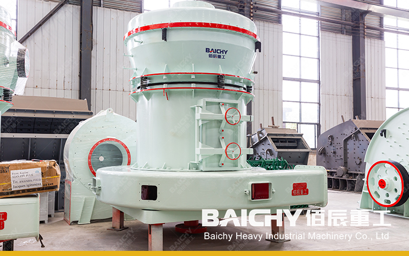 Raymond Roller Mill For Getting Coarse Powder.jpg