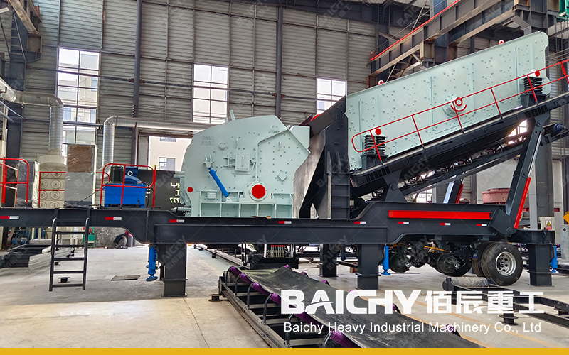 Baichy Mobile Impact Crusher with screening to the United Arab Emirates 