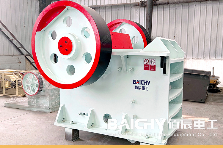 PE500x750 Jaw Crusher Helps Mining Upgrade (1).jpg