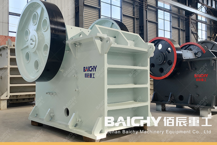 Jaw Crusher Working Principle, PE600x900 jaw Crusher  (2).jp