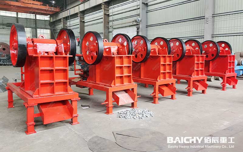 Mobile Diesel Jaw Crusher PE250x400 For Basalt Crushing 20 t/h