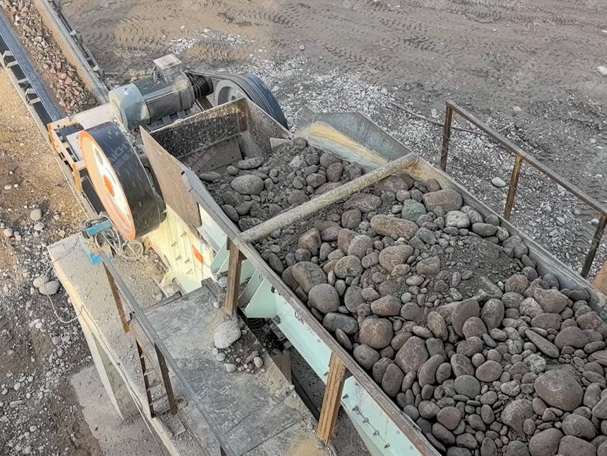 stone crusher， Stone crushing equipment