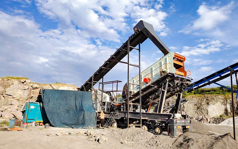 Mobile Quarry Machinery (5).jpg